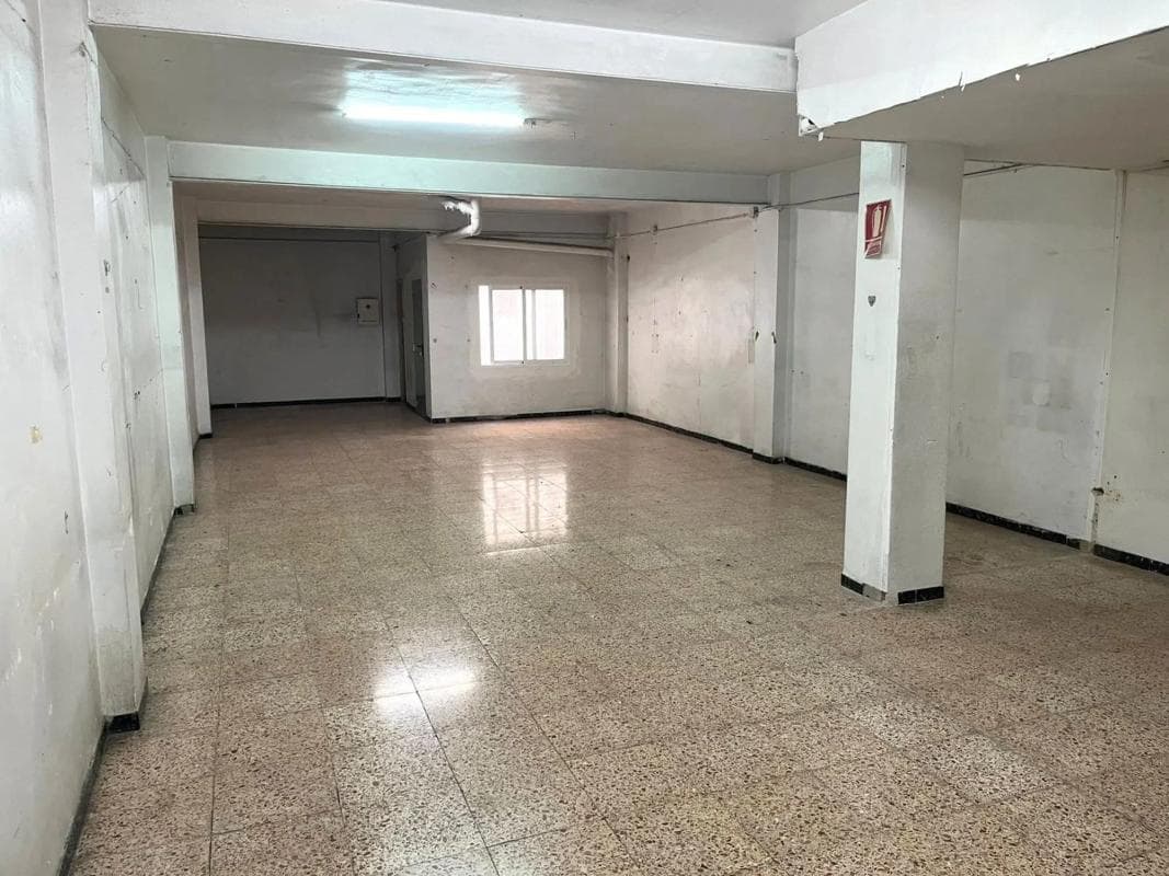 Properties for sale and rent in Spain photo 3