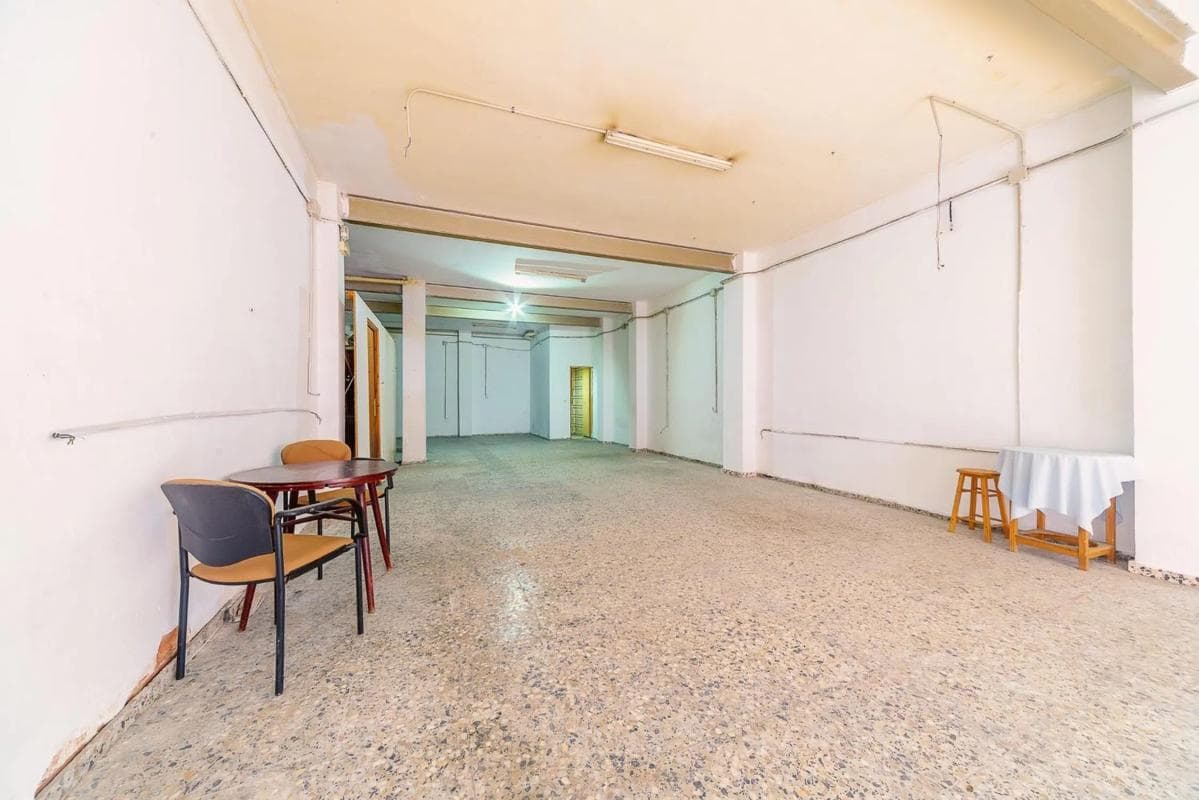 Properties for sale and rent in Spain photo 4