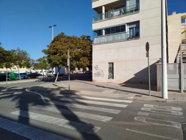 Local en calle Llevant, 10 photo 1