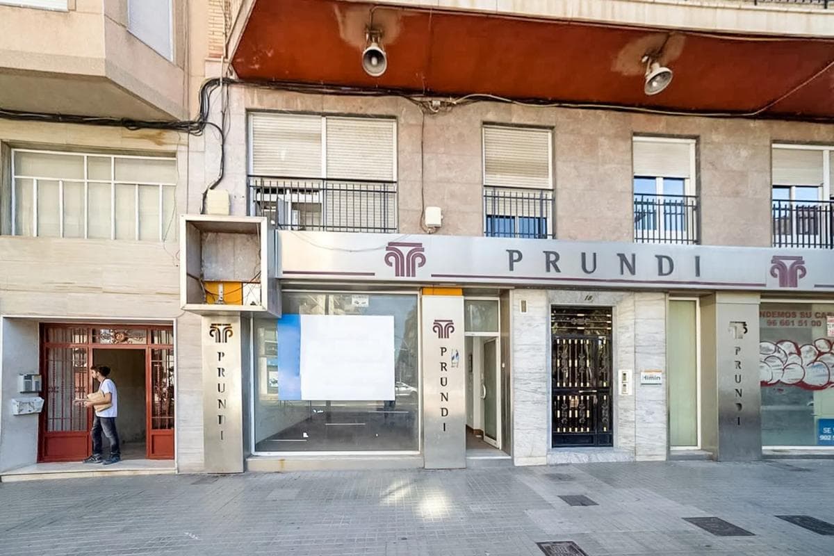 Properties for sale and rent in Spain photo 5