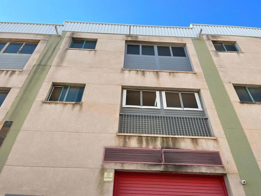 Properties for sale and rent in Spain photo 2