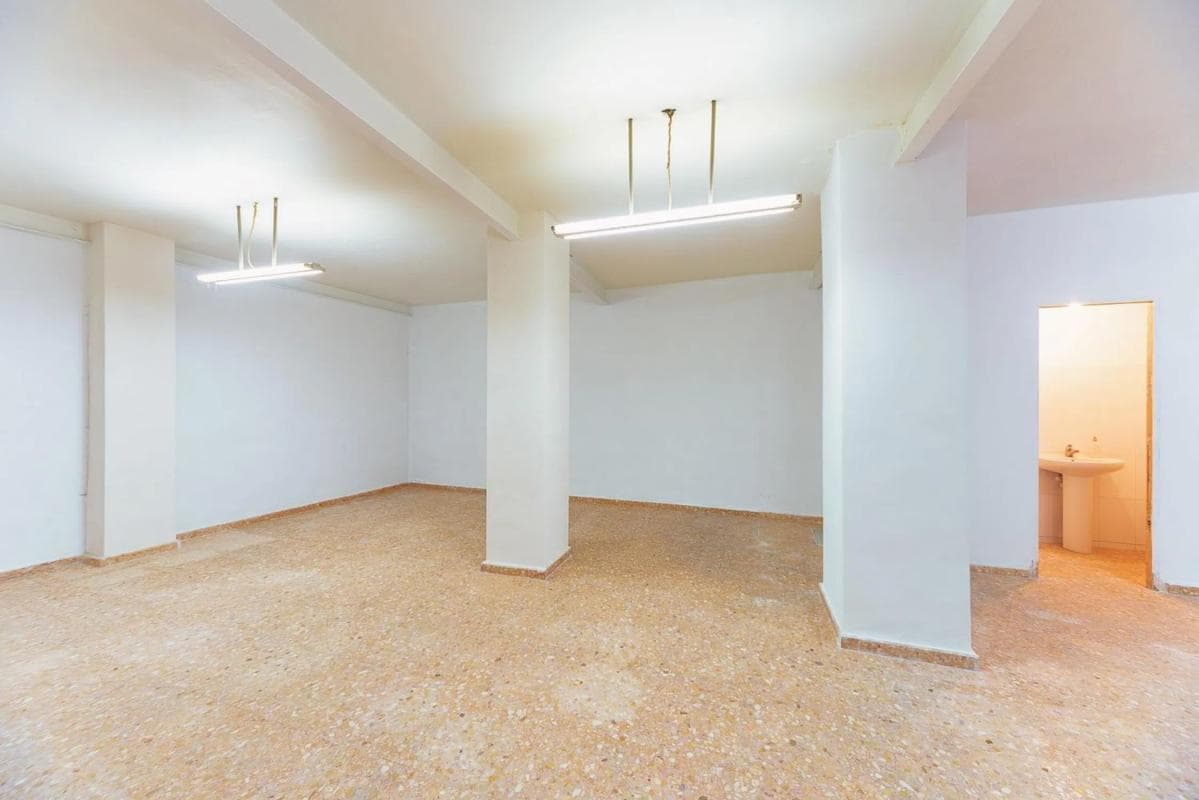 Properties for sale and rent in Spain photo 5