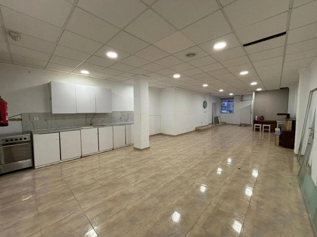 Properties for sale and rent in Spain photo 2