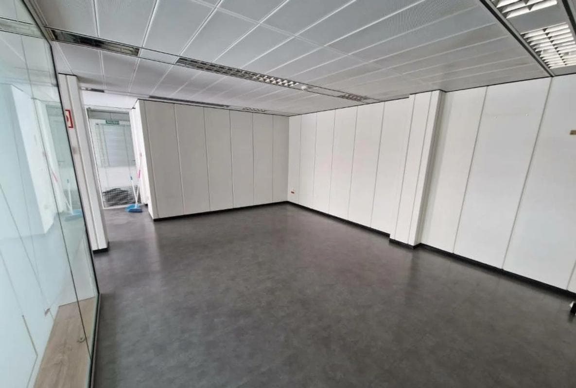 Properties for sale and rent in Spain photo 2