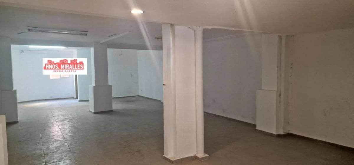 Propiedades en venta y alquiler en España photo 2