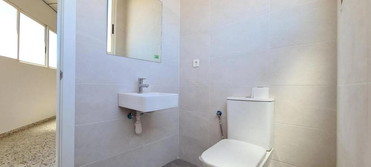 Properties for sale and rent in Spain photo 4
