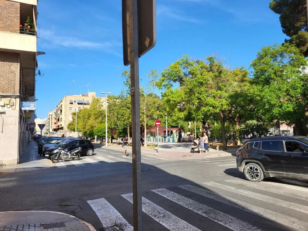 Properties for sale and rent in Spain photo 4