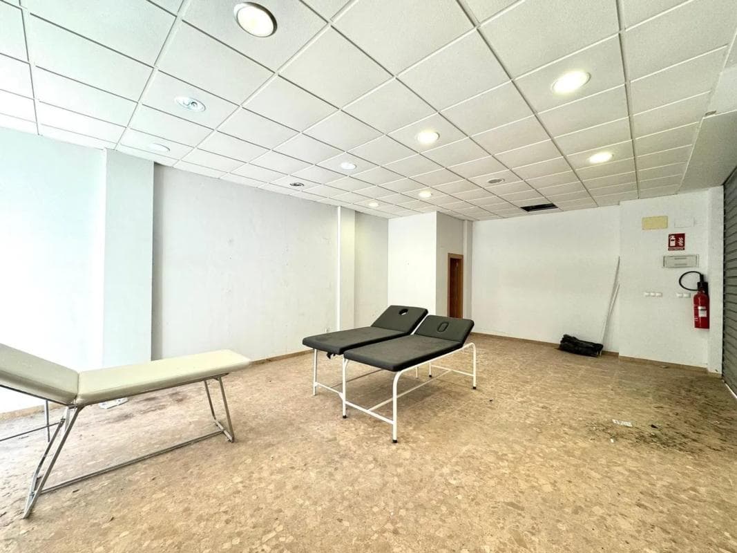 Properties for sale and rent in Spain photo 3