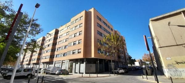 Local en calle Diego Fuentes Serrano, 44 photo 1