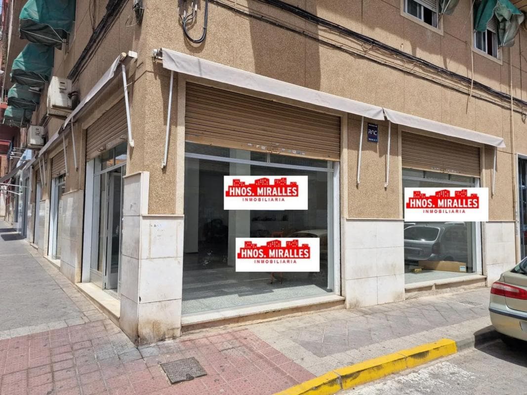 Properties for sale and rent in Spain photo 4