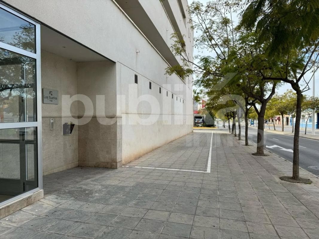 Properties for sale and rent in Spain photo 3