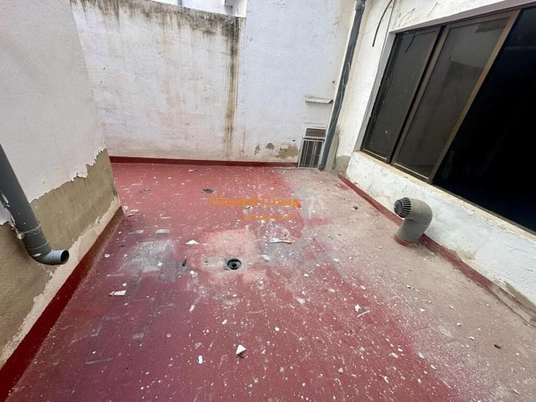 Properties for sale and rent in Spain photo 4