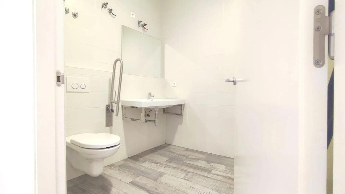 Properties for sale and rent in Spain photo 2