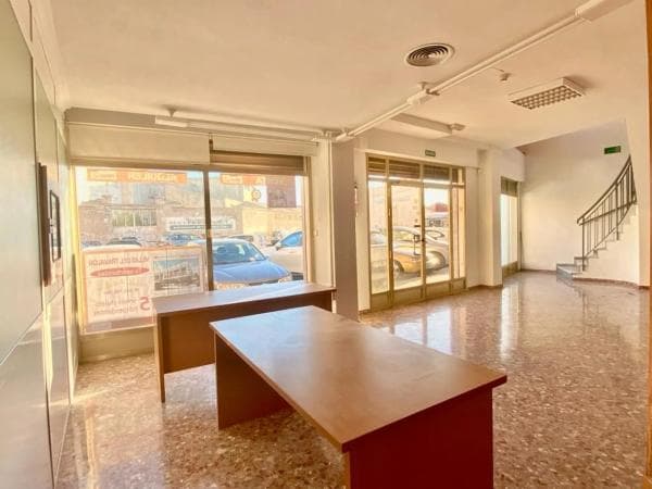 Local en Pio Baroja photo 3
