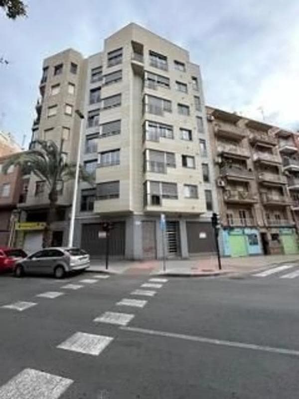 Properties for sale and rent in Spain photo 4