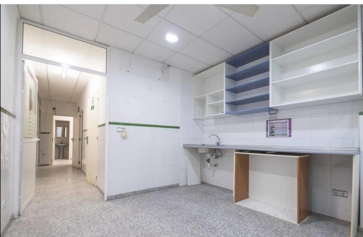 Properties for sale and rent in Spain photo 5