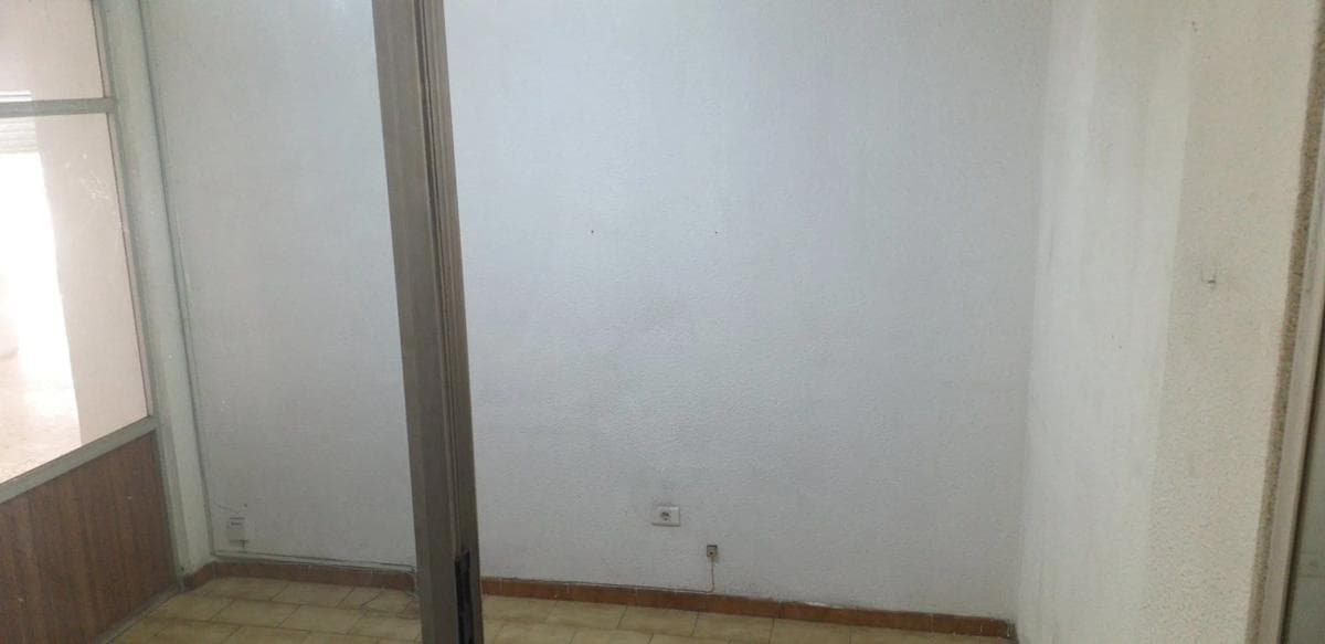 Properties for sale and rent in Spain photo 4
