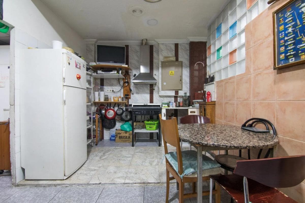 Properties for sale and rent in Spain photo 5