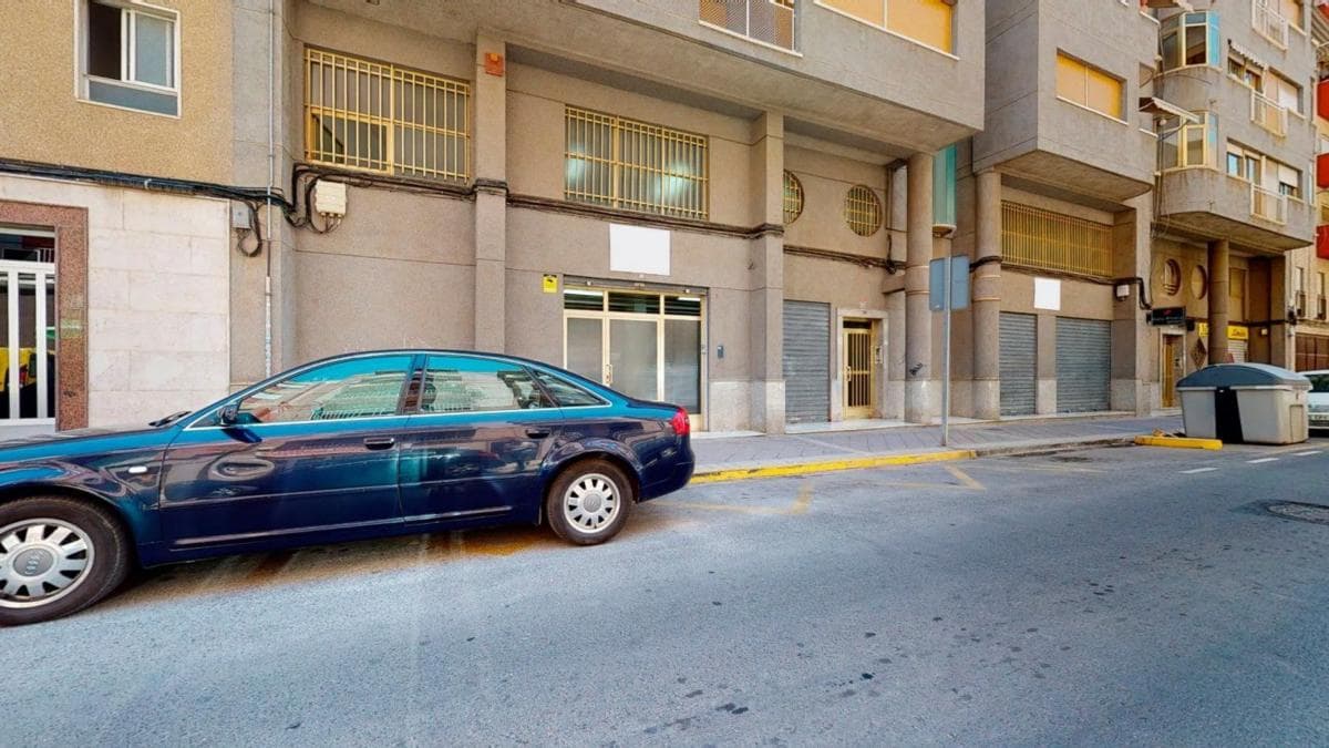 Properties for sale and rent in Spain photo 4
