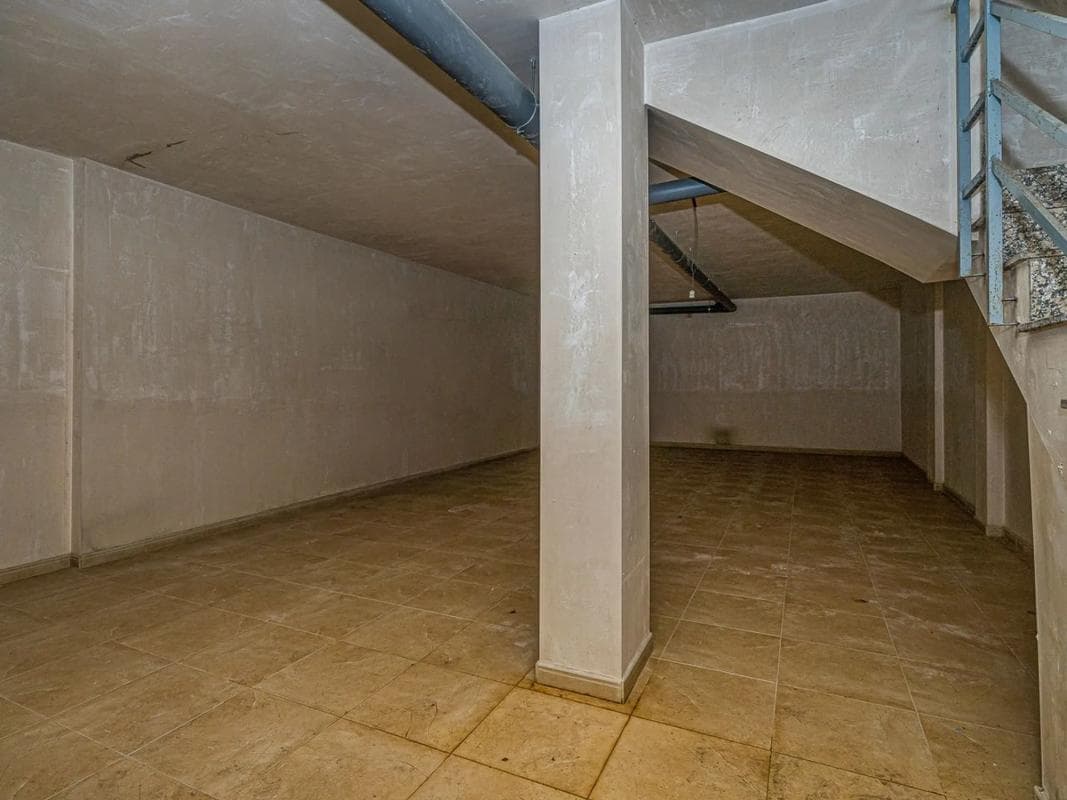 Properties for sale and rent in Spain photo 5