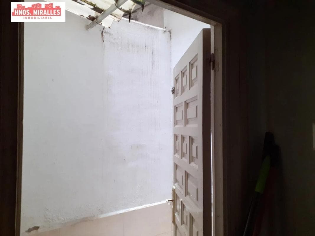 Properties for sale and rent in Spain photo 3