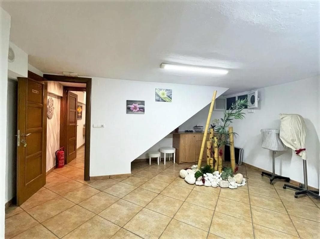 Properties for sale and rent in Spain photo 4