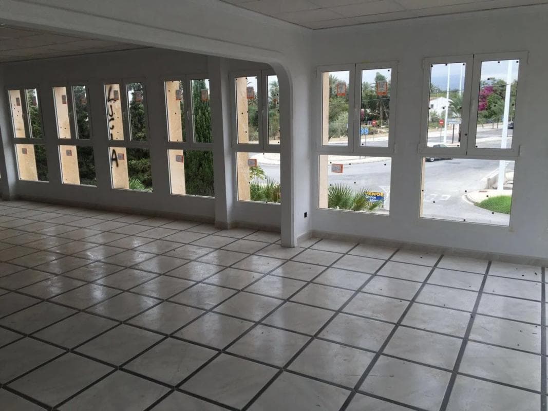 Properties for sale and rent in Spain photo 3