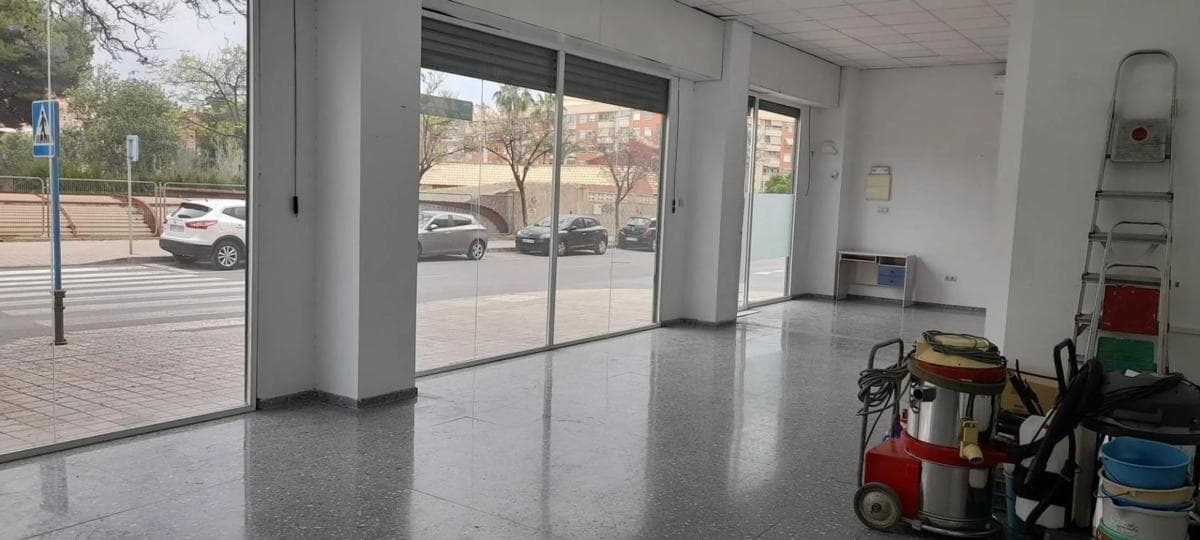 Propiedades en venta y alquiler en España photo 4