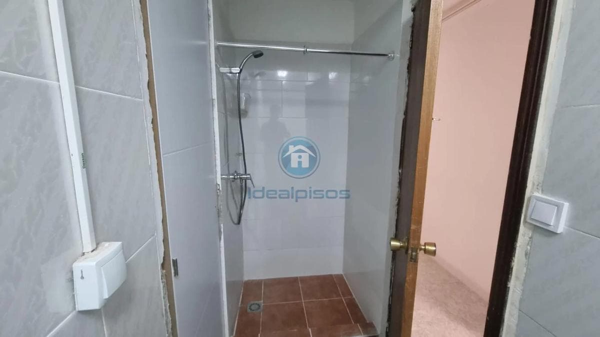 Propiedades en venta y alquiler en España photo 4