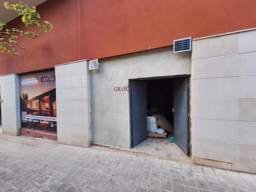 Propiedades en venta y alquiler en España photo 2