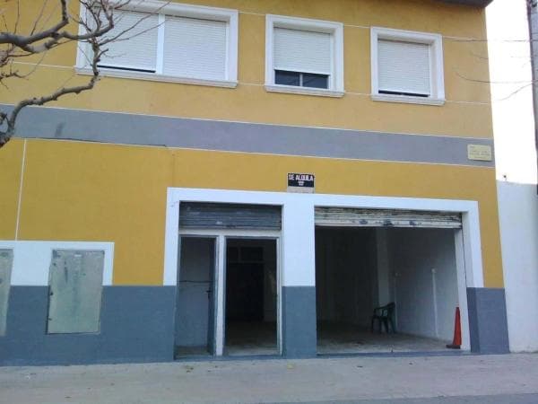 Local en calle Caracas thumbnail 1