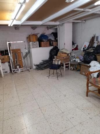 Local en calle Gadea thumbnail 1