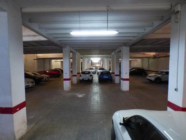 Nave en rentabilidad en calle de la Cruz del Sur photo 1