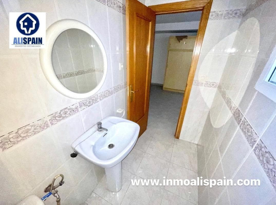 Propiedades en venta y alquiler en España photo 3