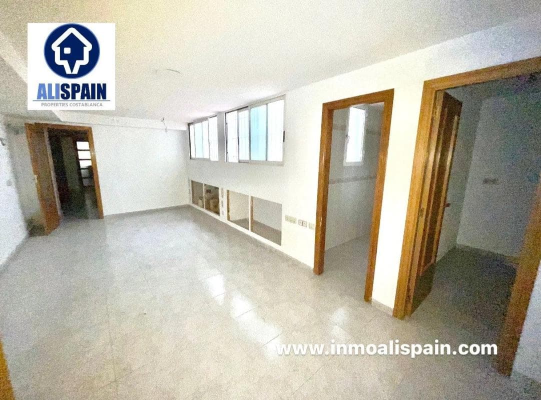 Propiedades en venta y alquiler en España photo 4