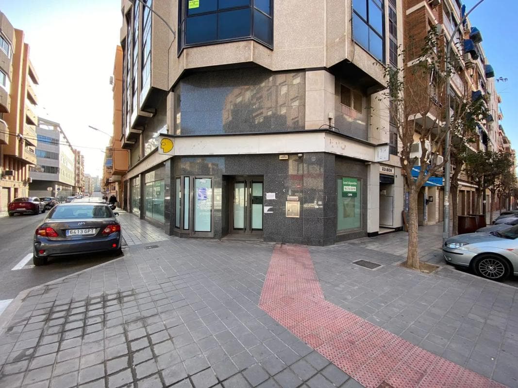 Недвижимость на продажу и в аренду в Испании photo 5