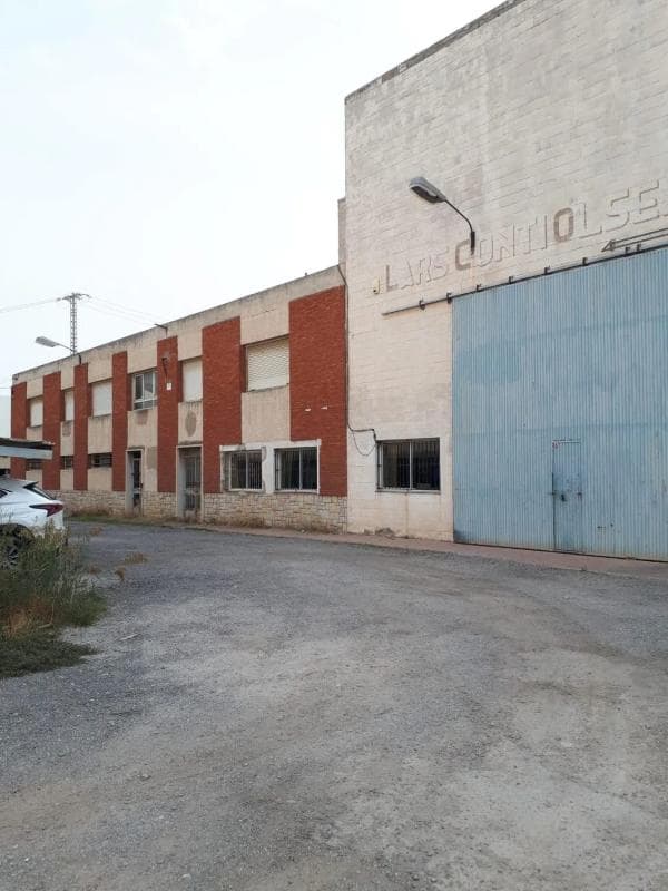 Properties for sale and rent in Spain photo 3