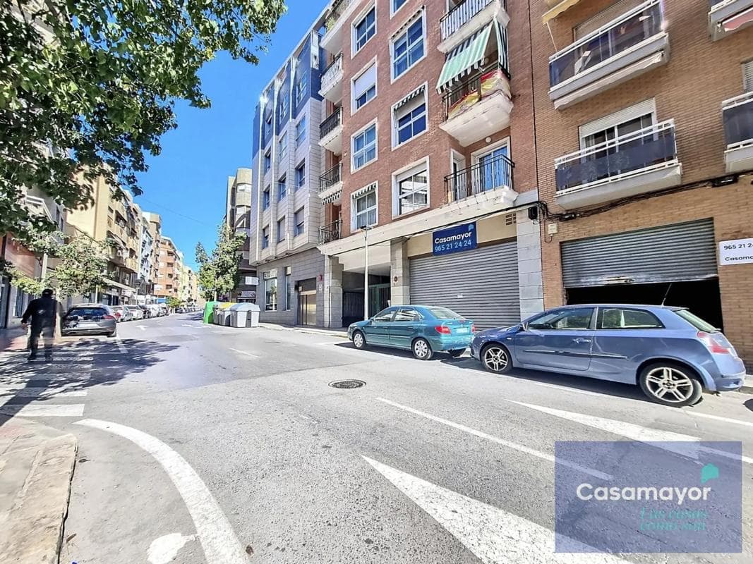 Propiedades en venta y alquiler en España photo 4