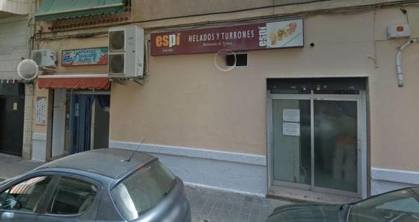 Local en calle del Arquitecto Vidal thumbnail 2