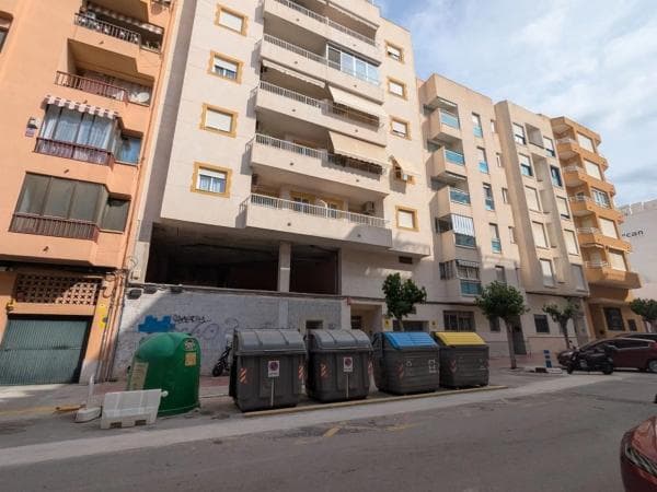 Local en calle de Sant Francesc photo 1