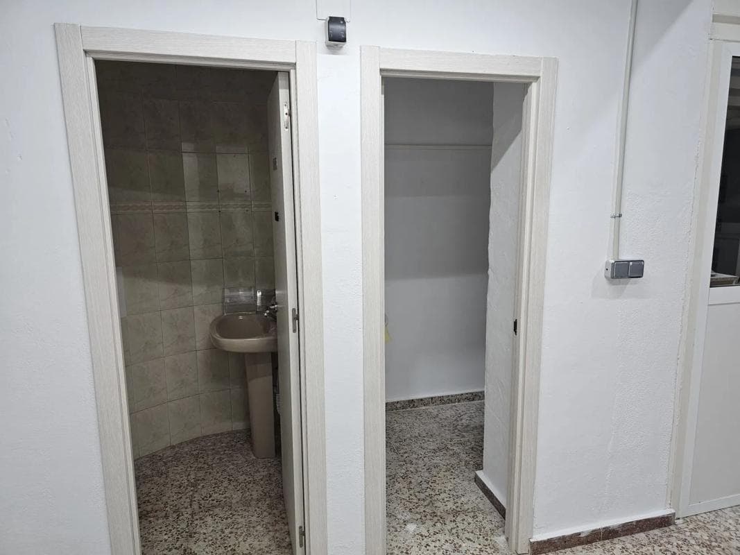 Propiedades en venta y alquiler en España photo 2