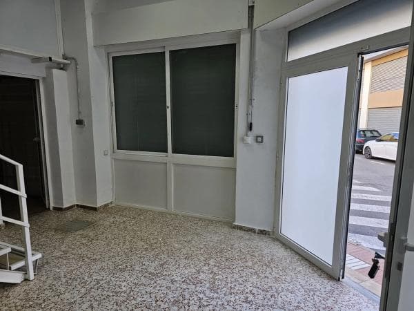 Local en calle de Sant Carles, 18 thumbnail 2