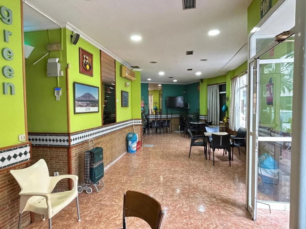 Propiedades en venta y alquiler en España photo 5