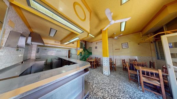 Local en calle Torres Quevedo s/n thumbnail 1