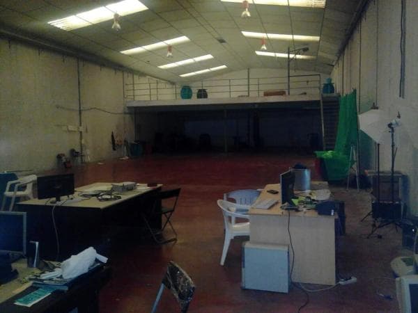 Nave en calle Azorín, 19 thumbnail 1