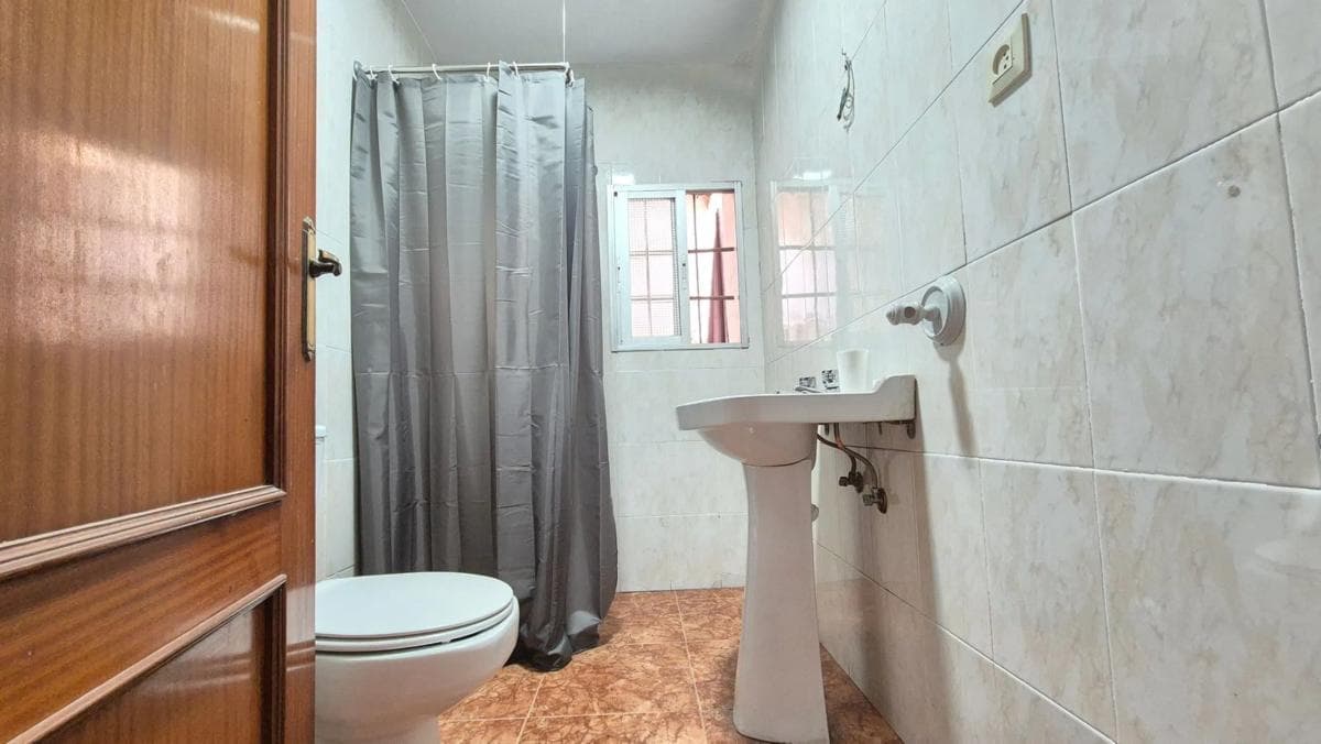 Недвижимость на продажу и в аренду в Испании photo 2