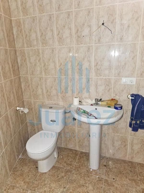 Propiedades en venta y alquiler en España photo 2