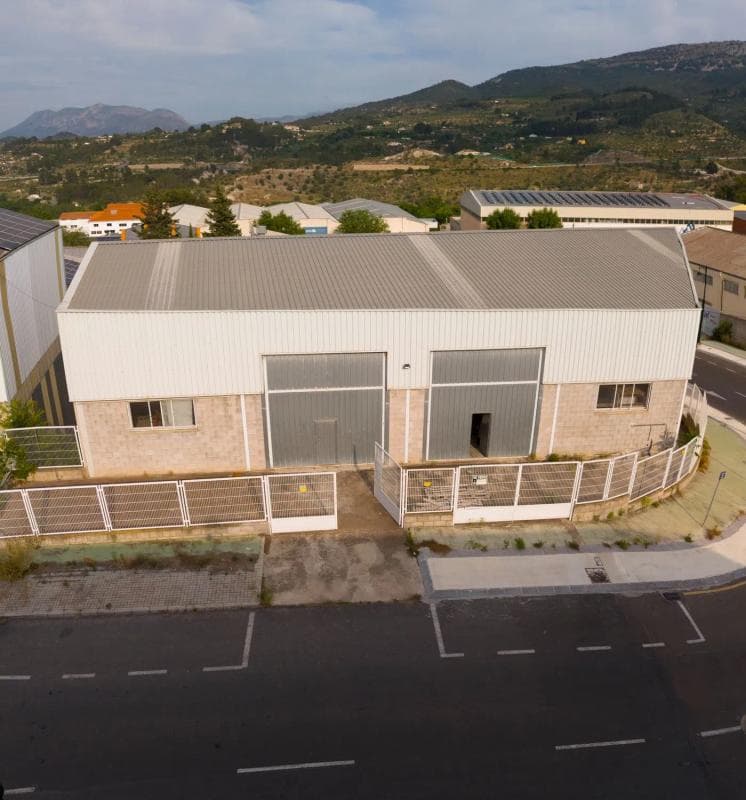 Properties for sale and rent in Spain photo 3