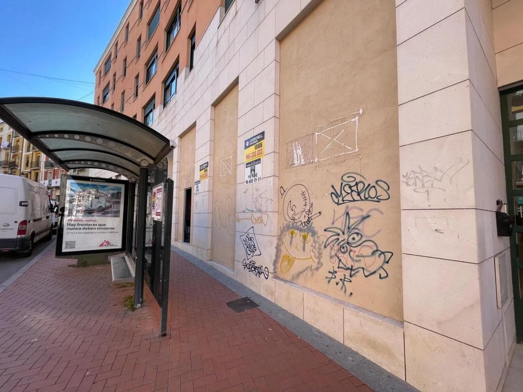 Properties for sale and rent in Spain photo 2