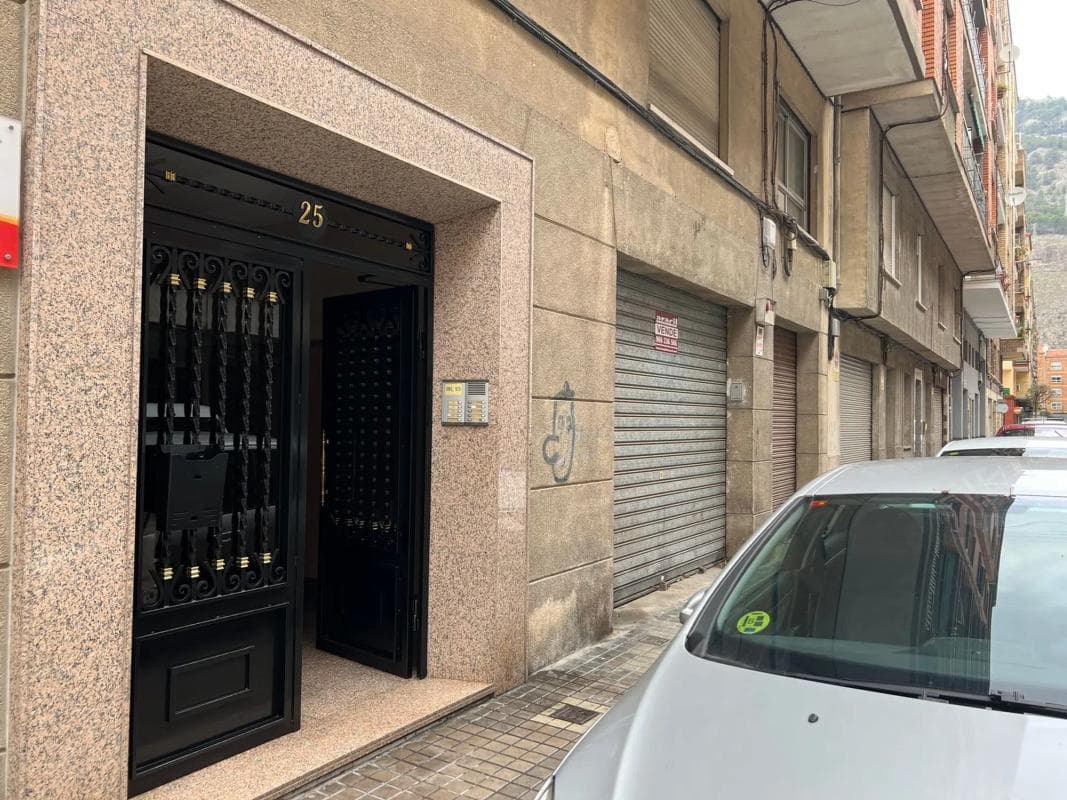 Properties for sale and rent in Spain photo 5